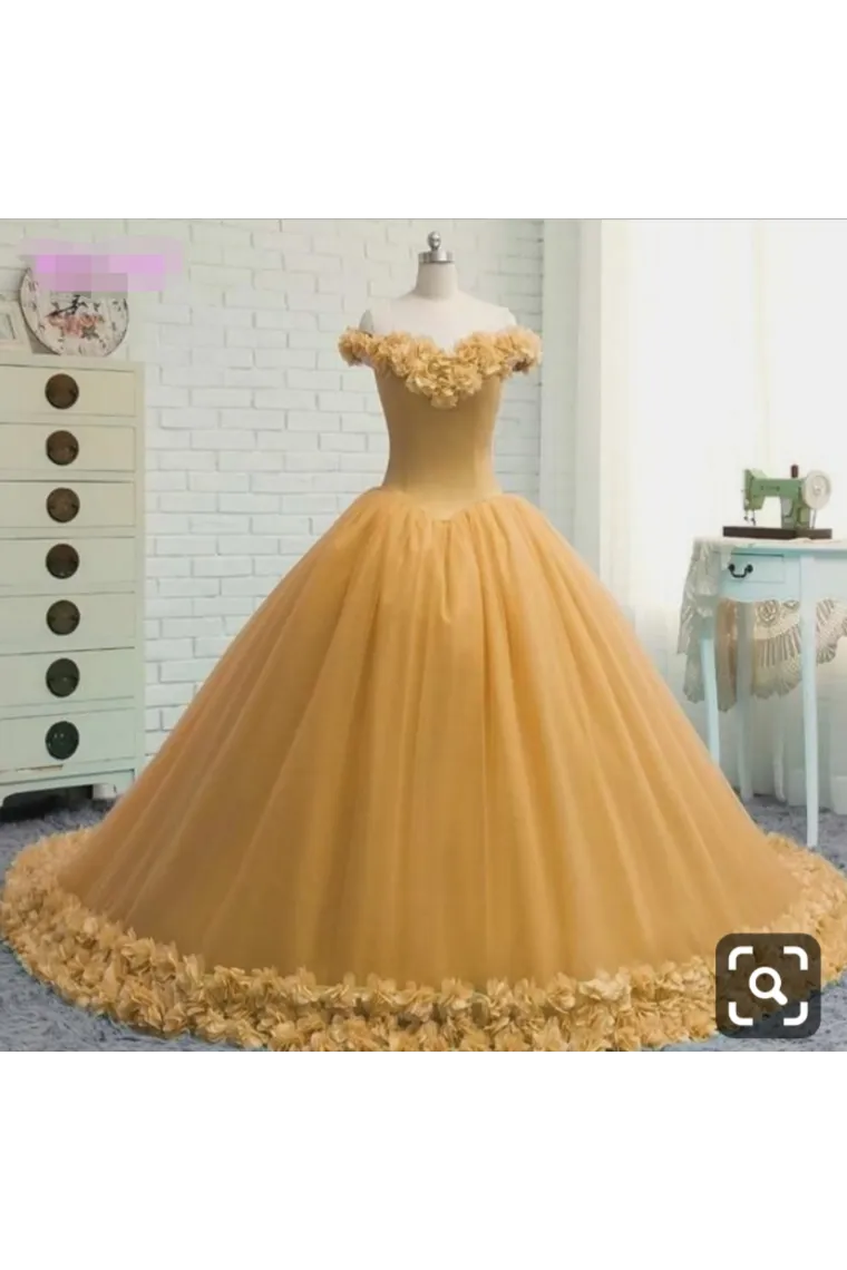 2024 Off The Shoulder Ball Gown Quinceanera Dresses Tulle With Handmade Flower
