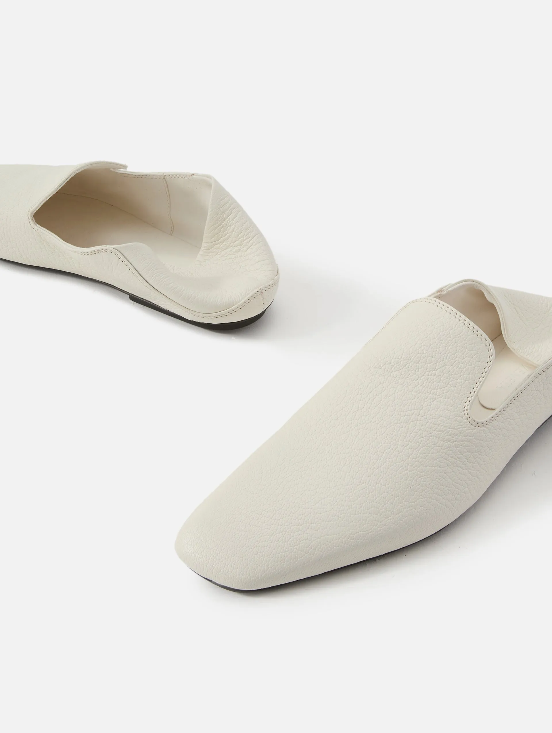 Foldable Back Slipper
