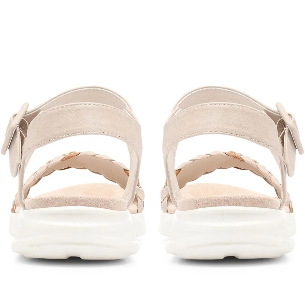 Lightweight Strappy Sandal - XTI31530 / 318 355