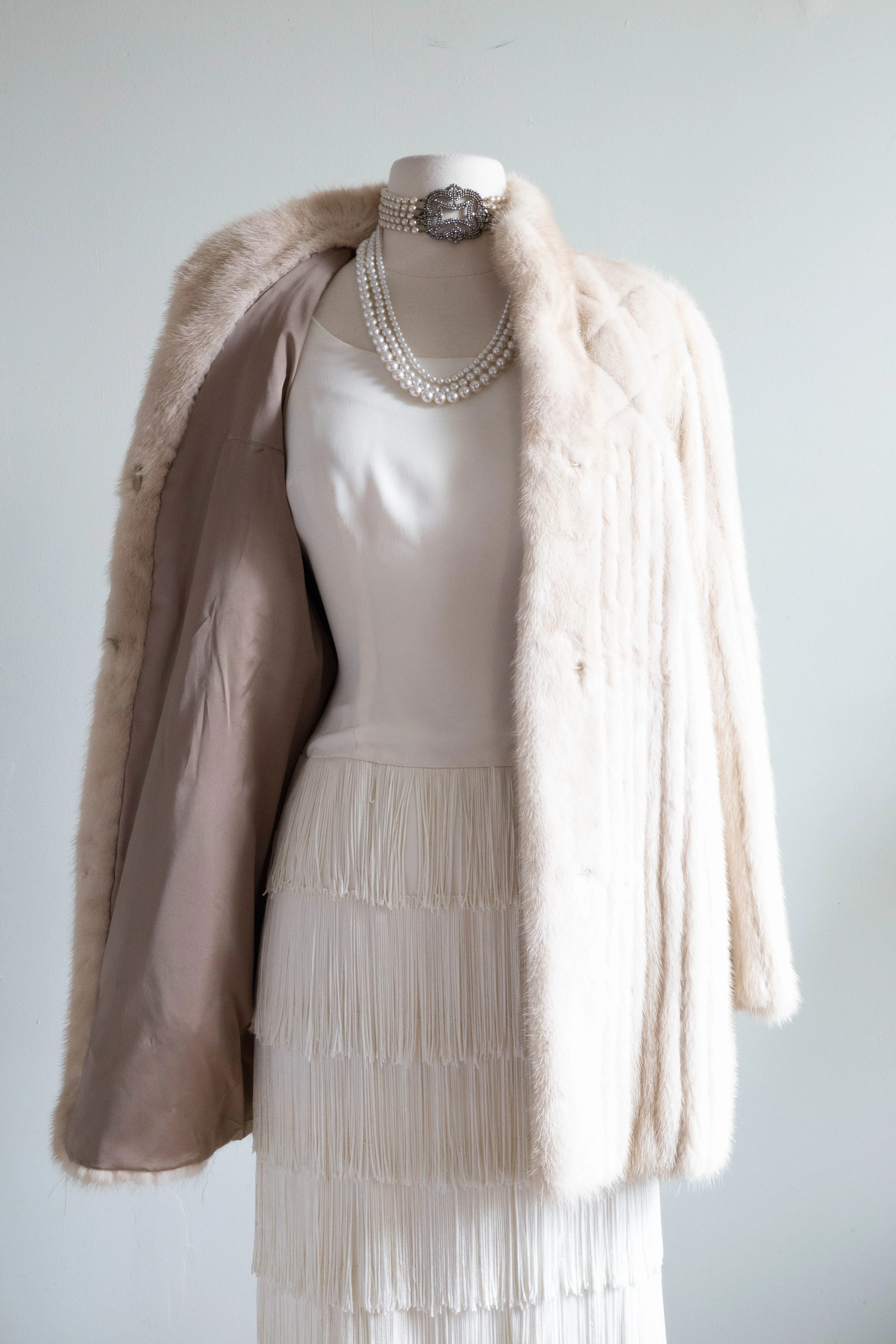 Luxurious 1970's Pearl Blond Mink Jacket / Medium