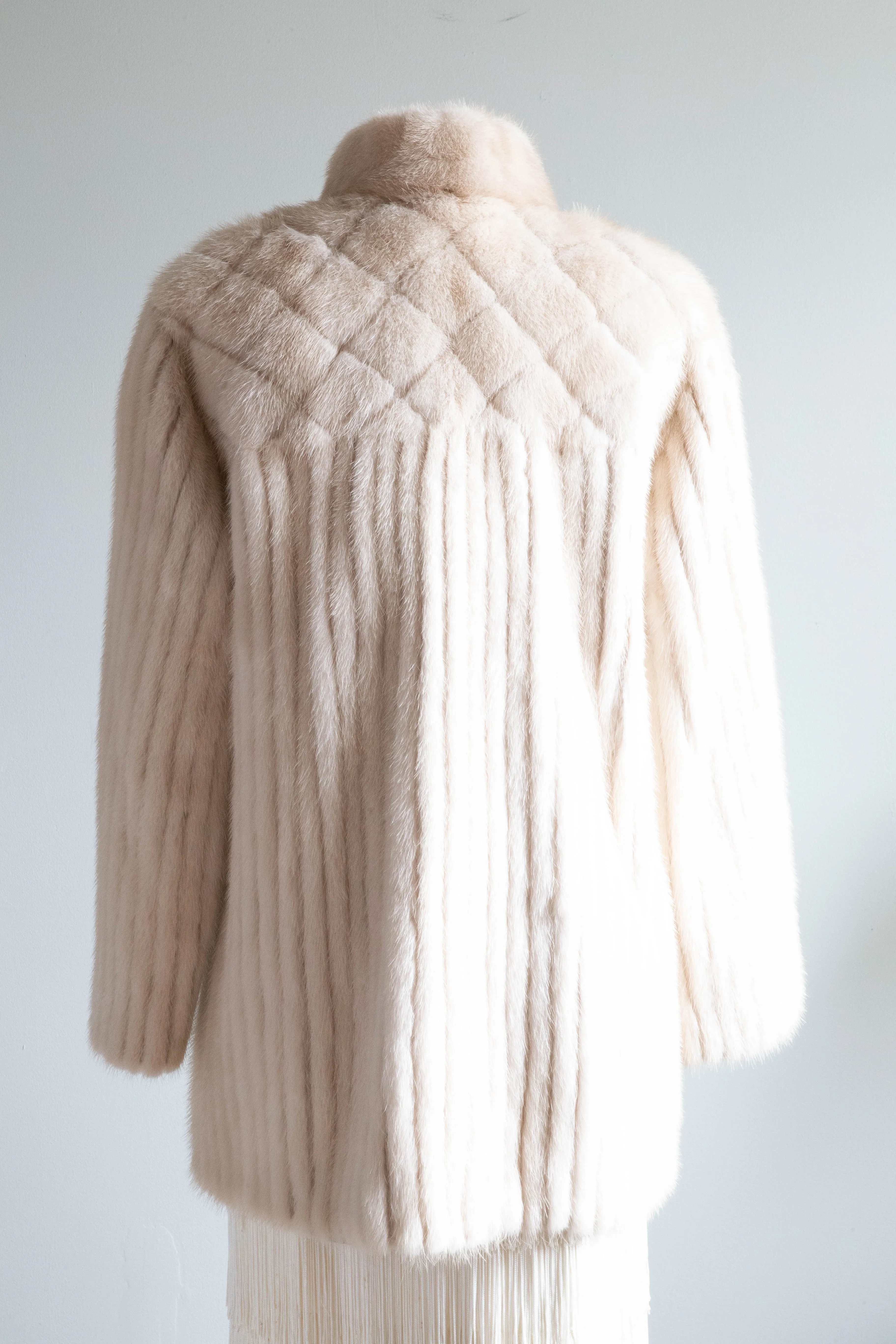 Luxurious 1970's Pearl Blond Mink Jacket / Medium