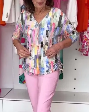 Three-quarter sleeve colorful printed blouse