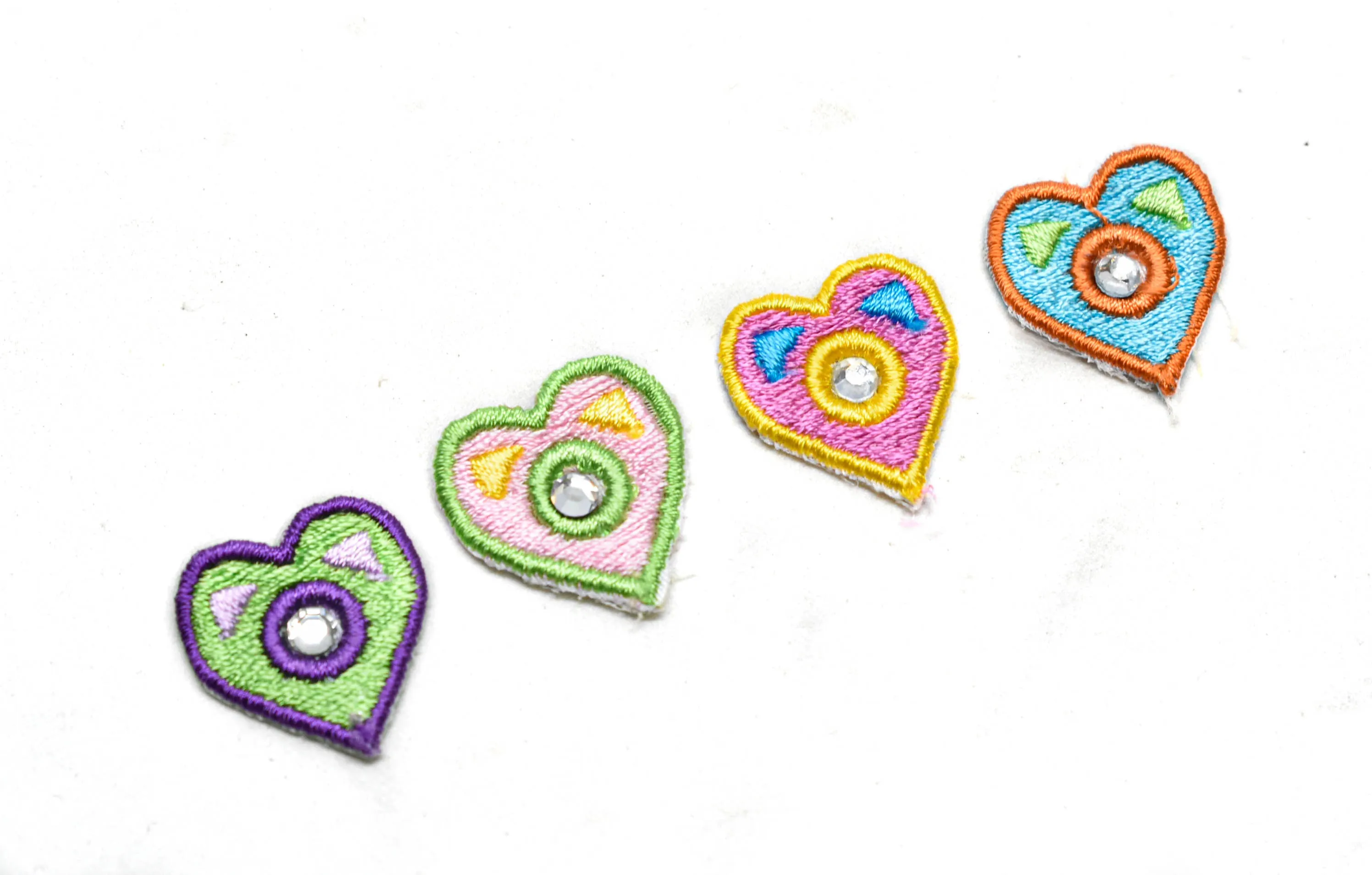 Two-Tone Tiny Heart w/Rhinestone Patches 1" x 0.75" - 1 Piece