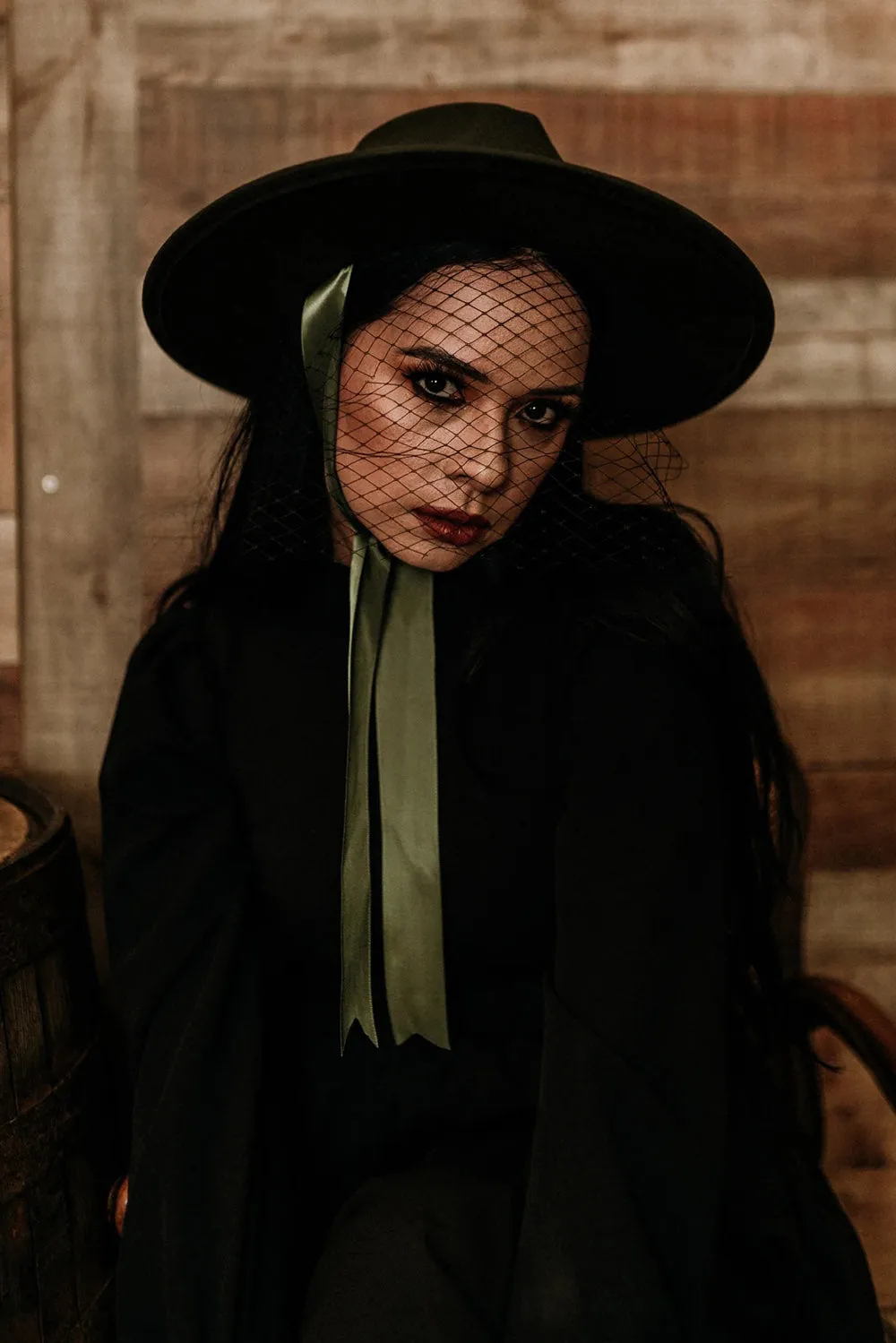 Veiled Hat [OLIVE GREEN]
