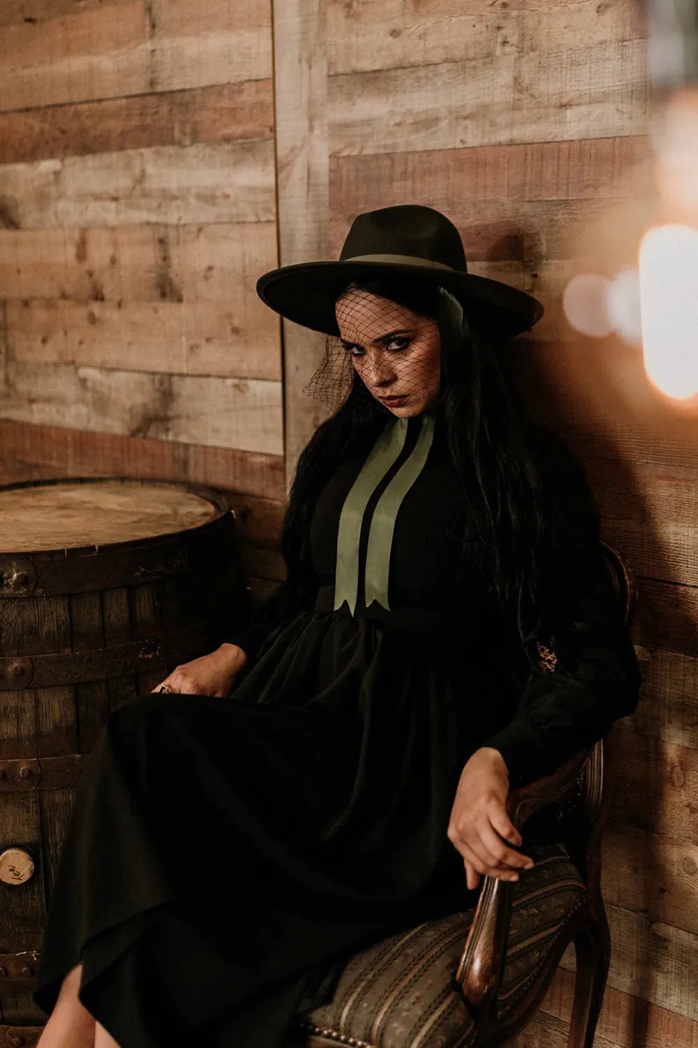 Veiled Hat [OLIVE GREEN]