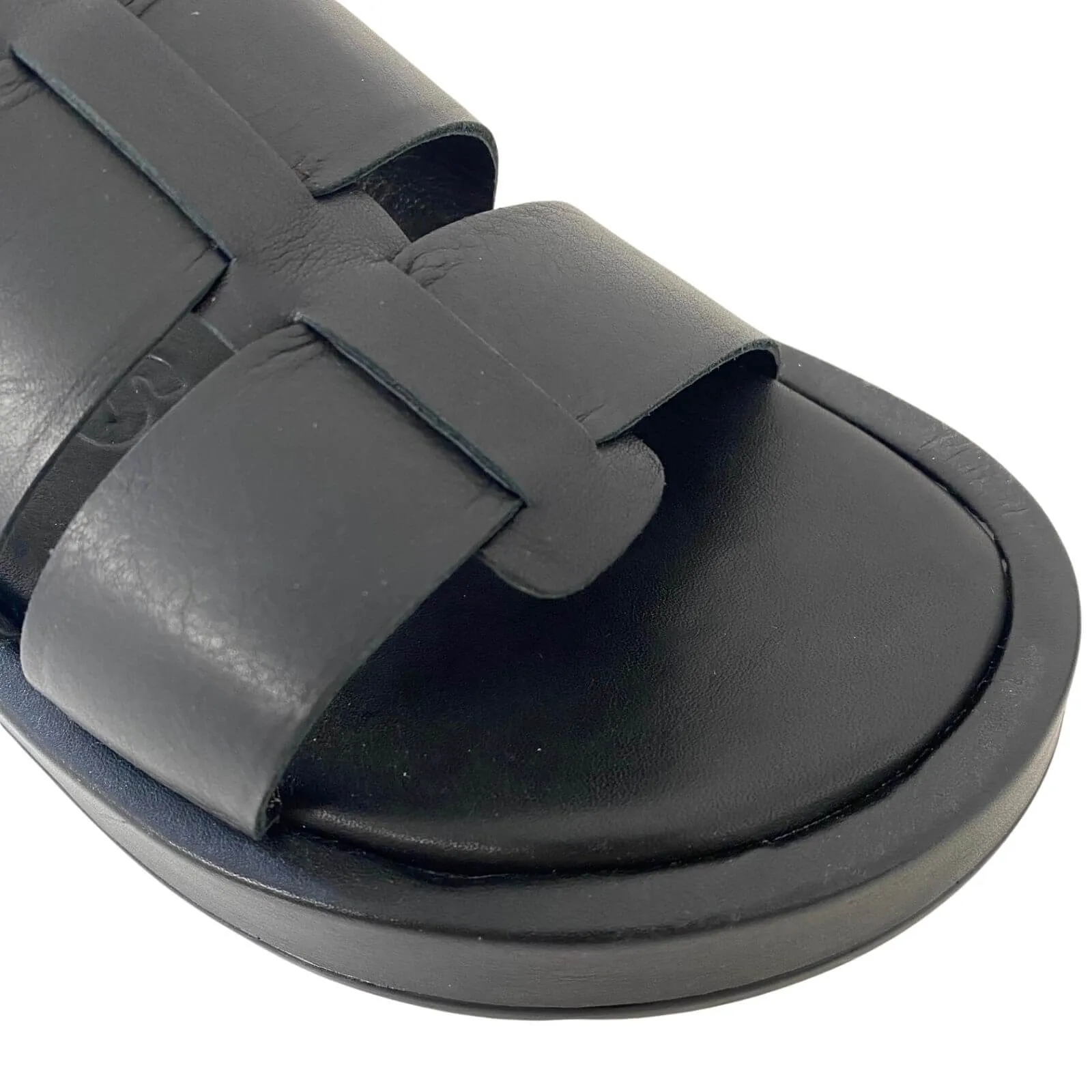 Wonders Black Leather Gladiator Flat Sandals